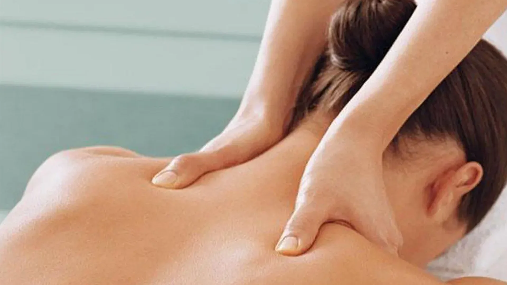 Back Shoulder & Head Massage Back Shoulder & Head Massage